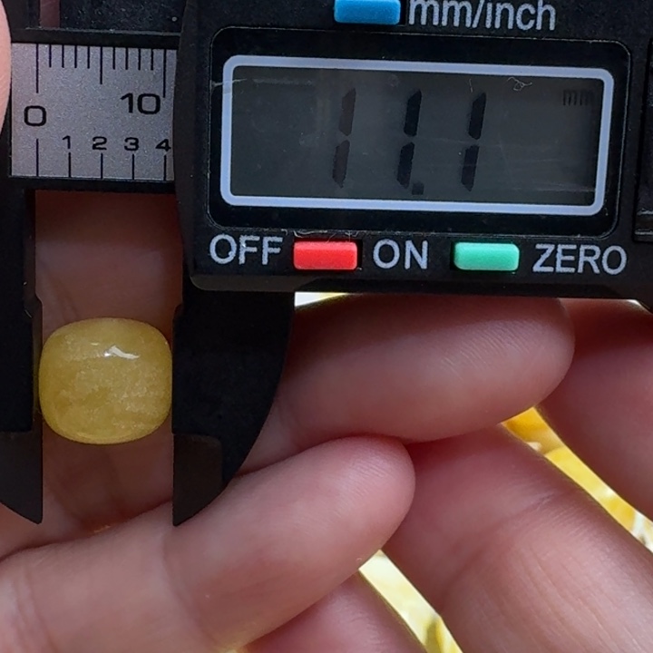 未镶嵌琥珀裸石20杂