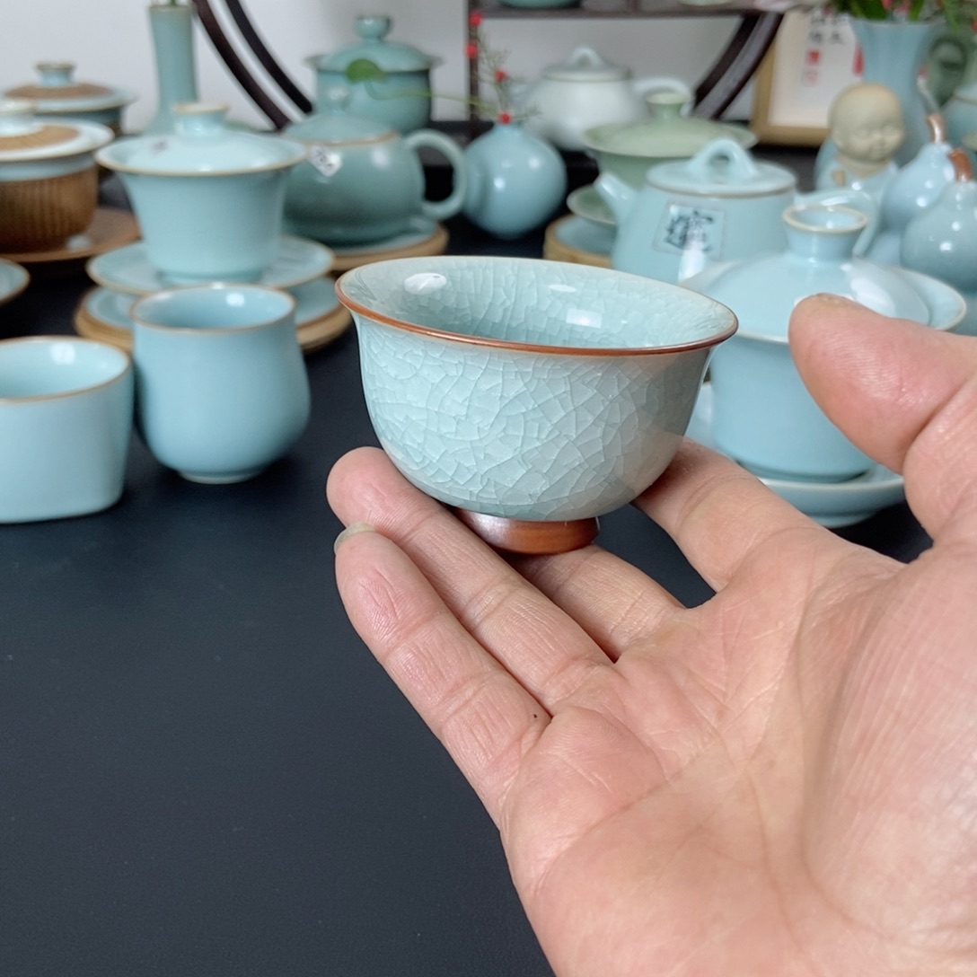一级品冰花压手杯