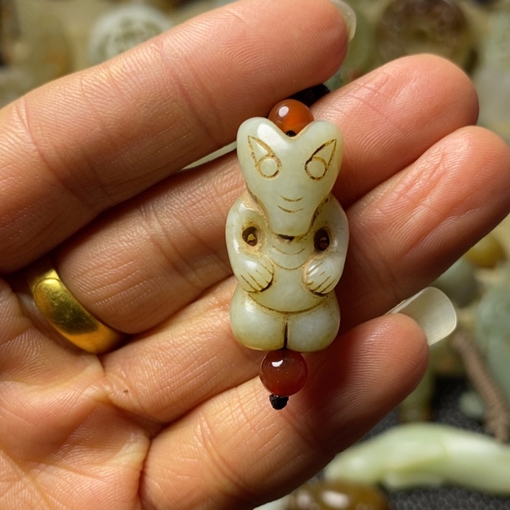 和田玉挂件未镶嵌