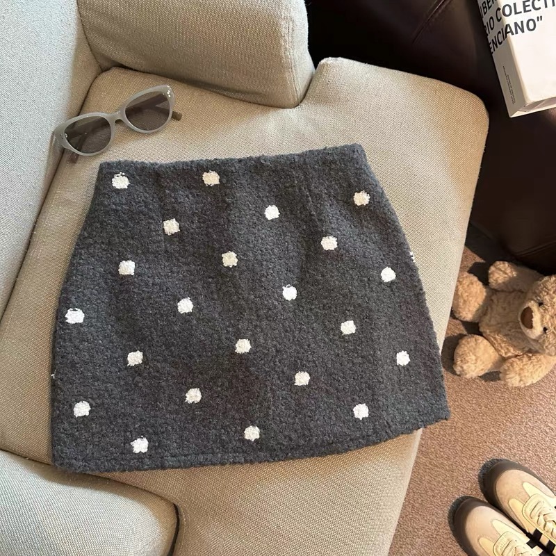 韩系甜美气质复古圈圈呢休闲半身裙女秋冬季新款波点时尚显瘦短裙