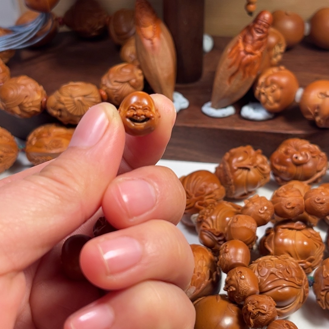 橄榄核手串/手链小**?笑脸单子