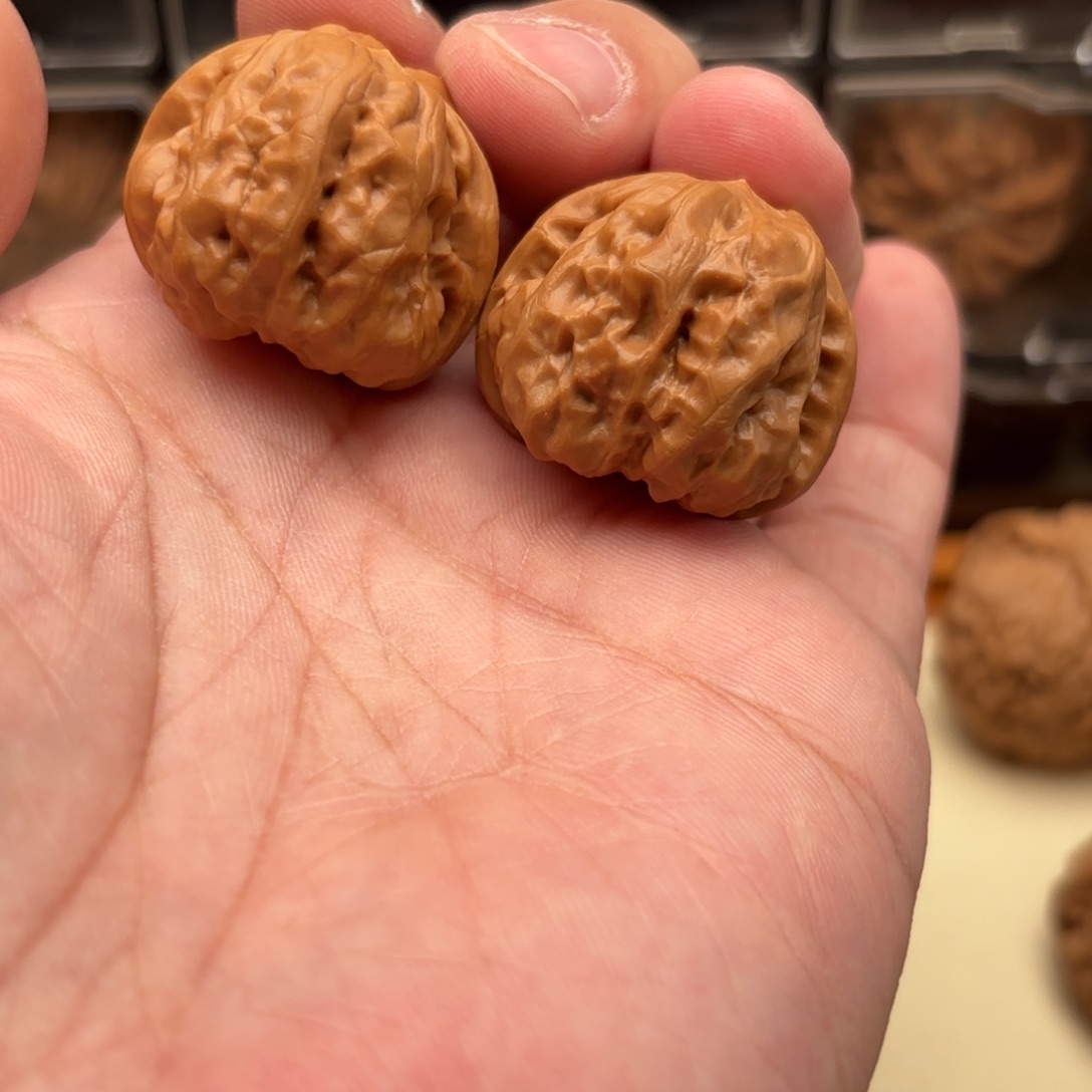 文玩核桃把件蛤蟆头