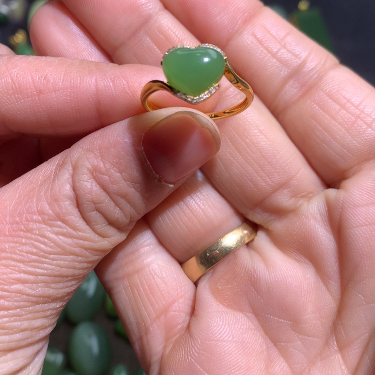 【闪购商品】和田玉珠宝半成品18K金镶嵌