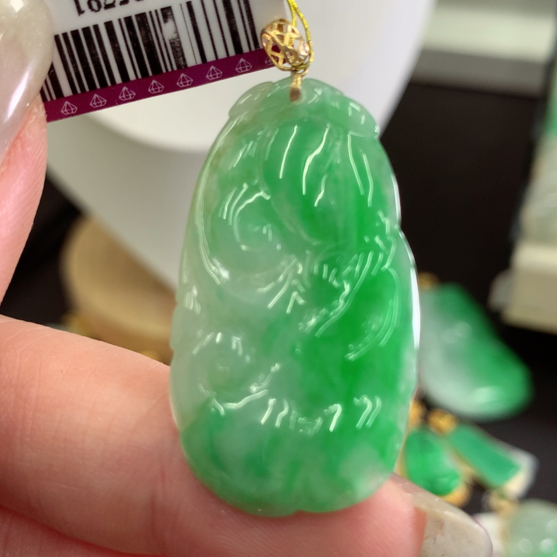 翡翠18K金镶嵌吊坠(不含链)