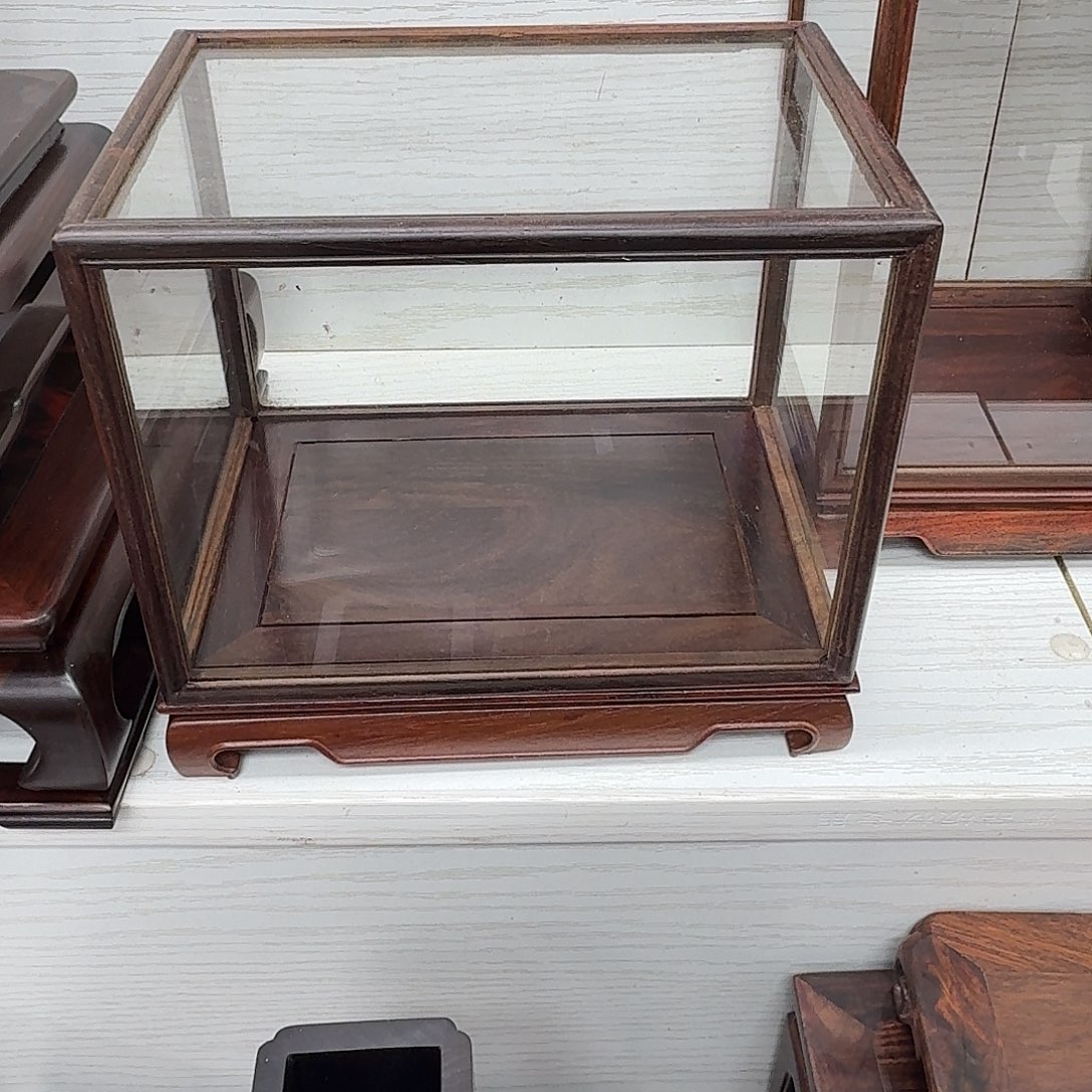 木大红酸枝长19公分玻璃罩