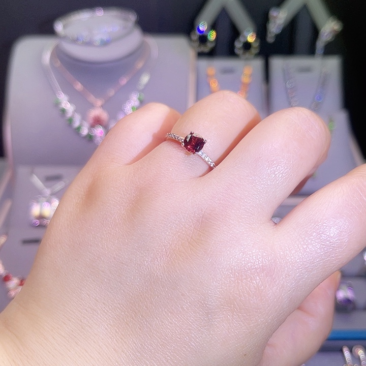 石榴石戒指银S925镶嵌