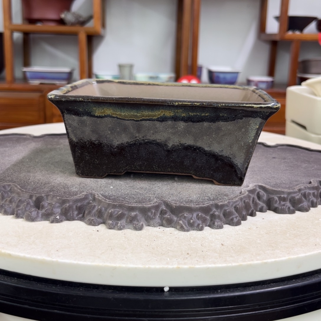 紫砂花盆瑕疵6.5-17-14。。。