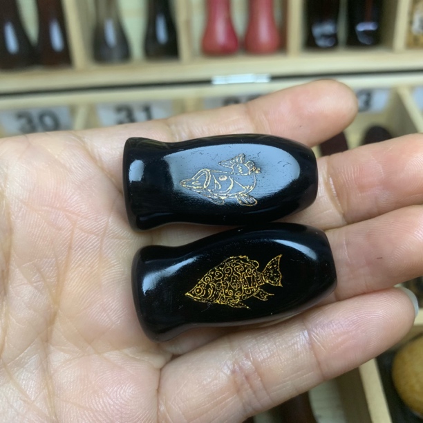  网秋粒水滴轮‘定制图案’黑牛角握丸S/D牌通用常规款网秋粒