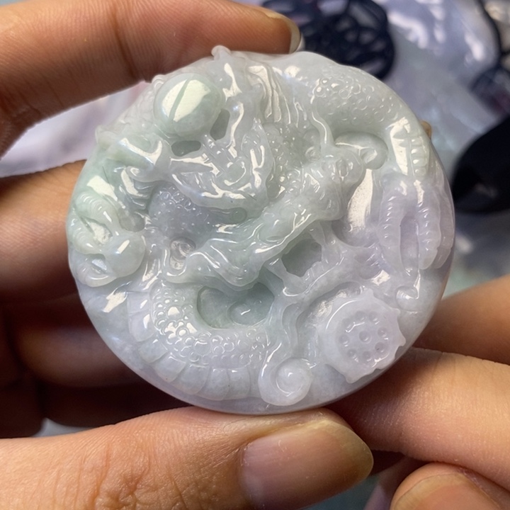 翡翠未镶嵌颈饰天然翡翠A货