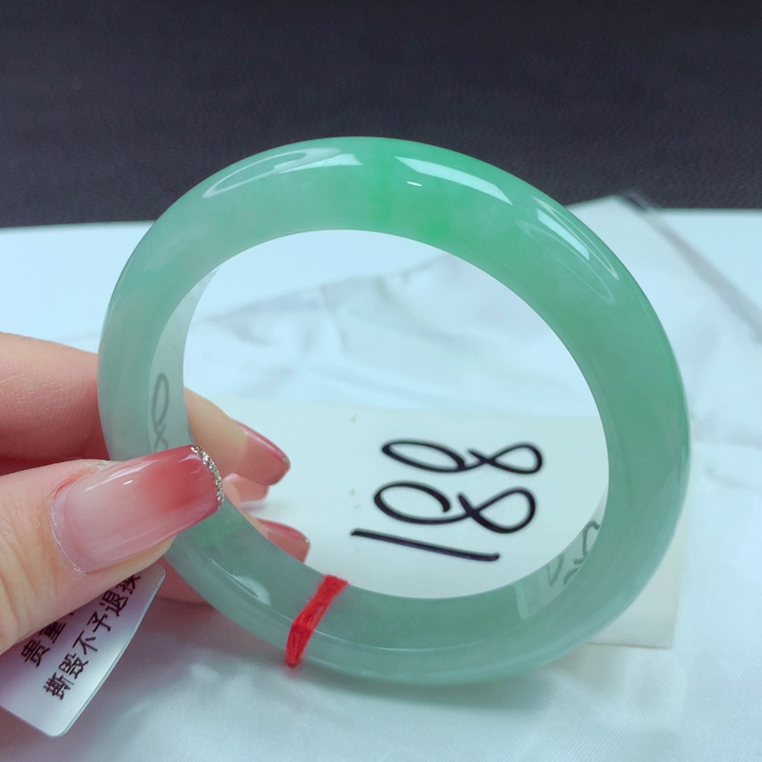 翡翠手镯未镶嵌手镯57
