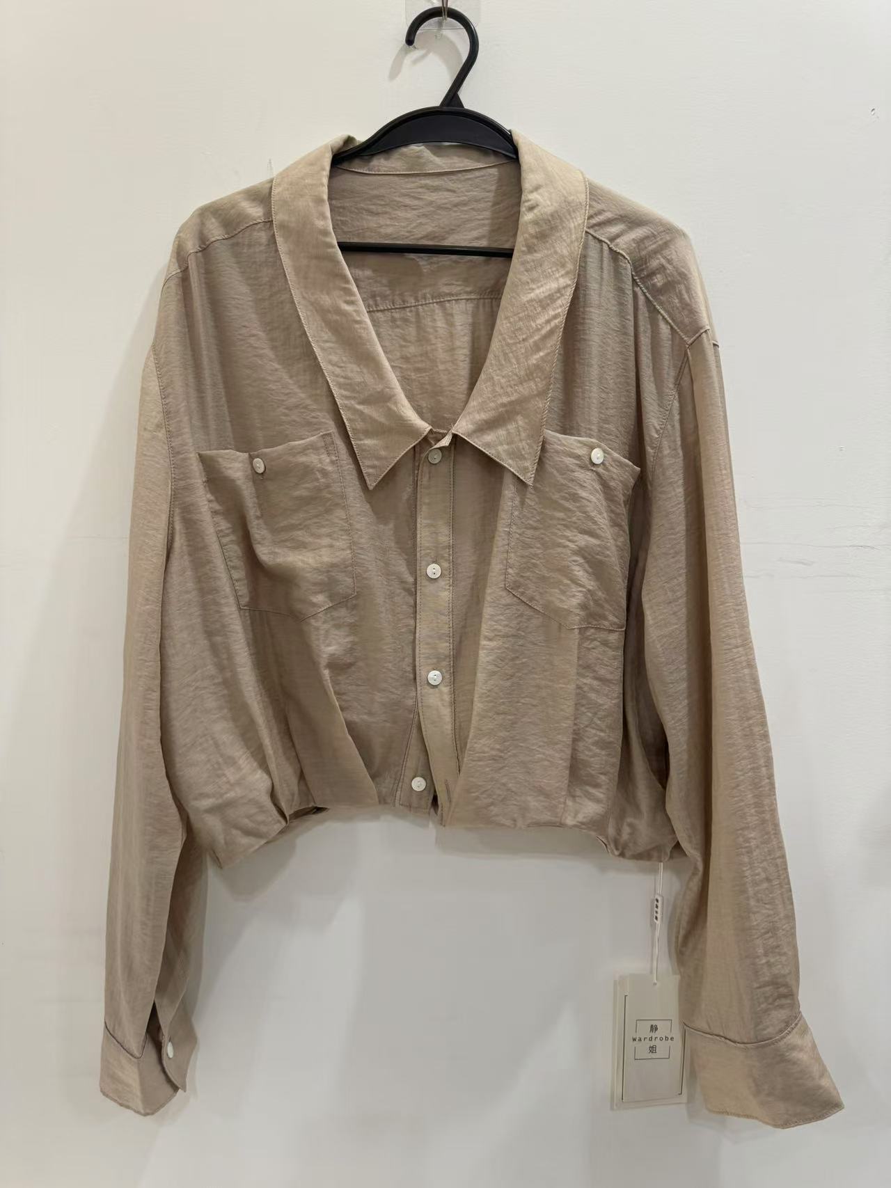 静姐 欧货翻领底部抽绳纯色简约衬衫上衣25225