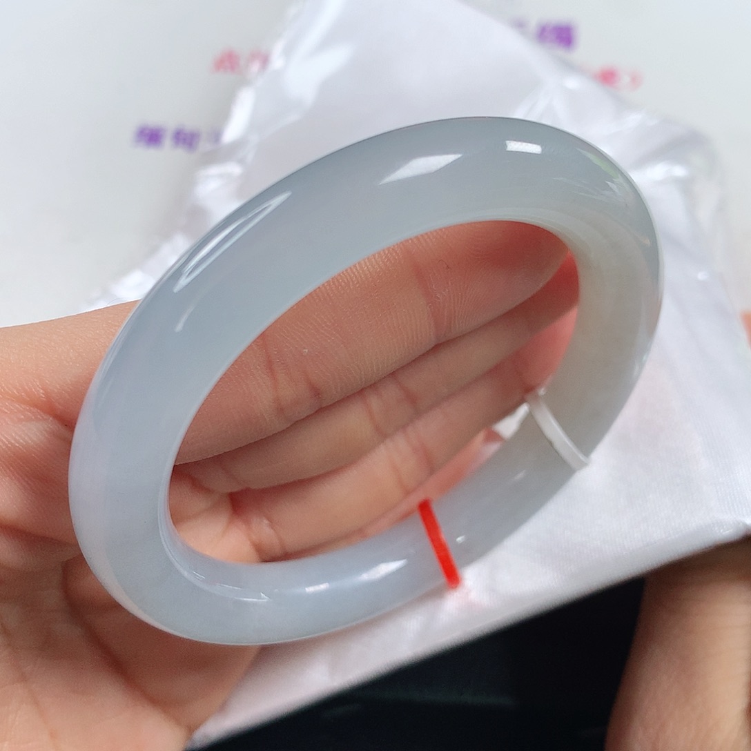 翡翠手镯未镶嵌 圆条①②⑨