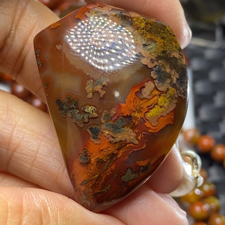 玛瑙/玉髓颈饰未镶嵌