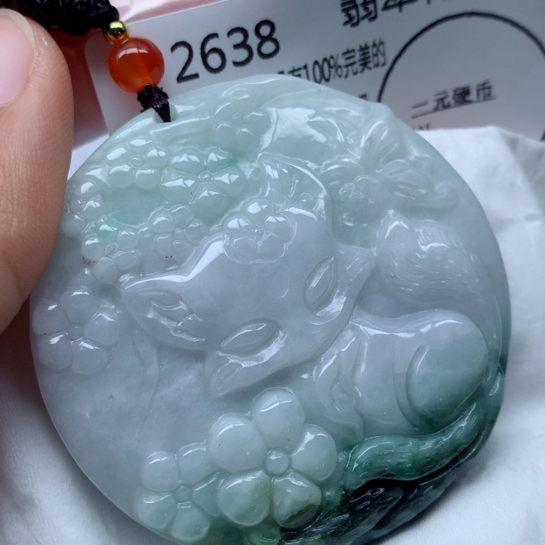翡翠颈饰未镶嵌牌子