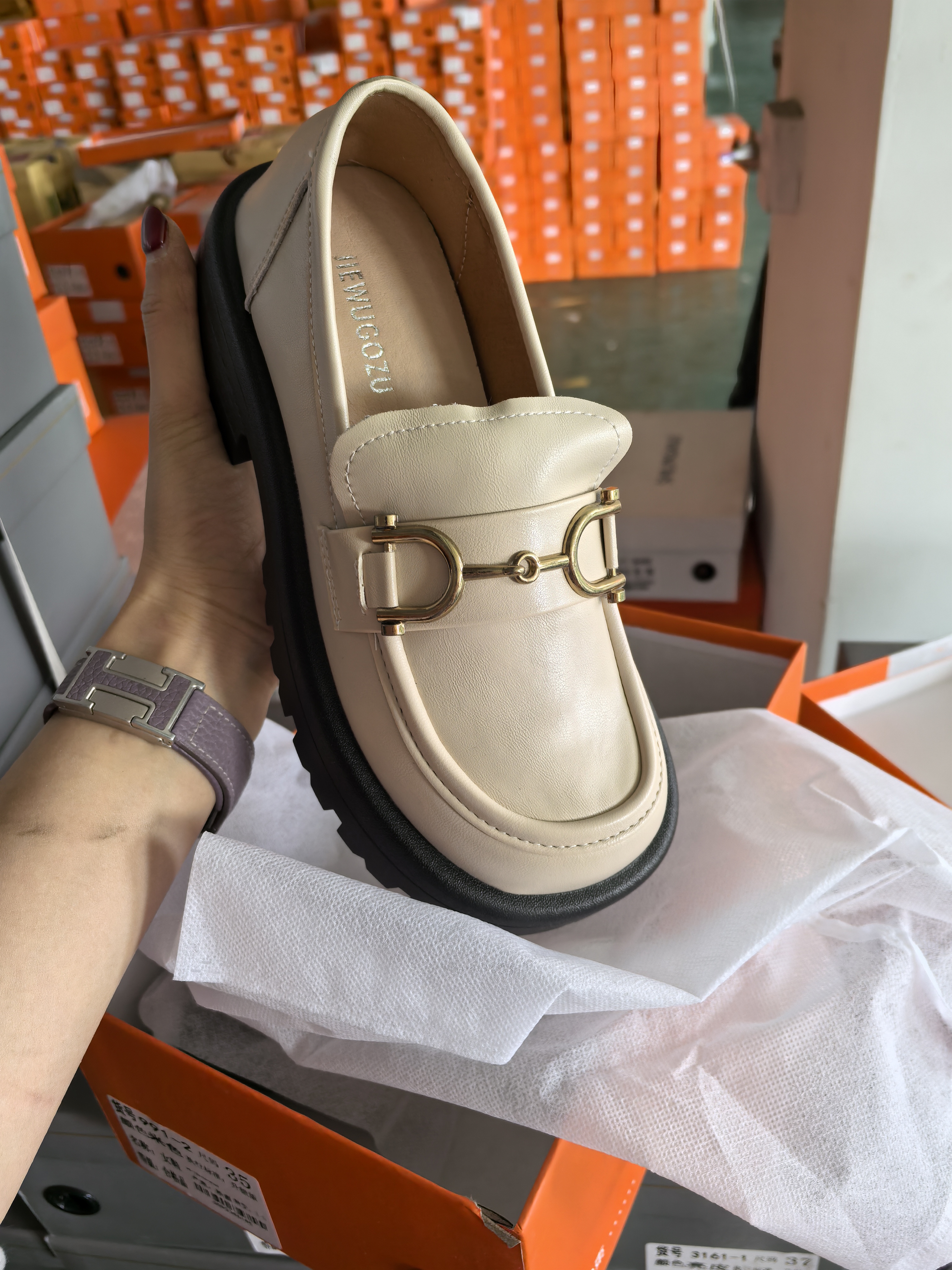 《小铺》休闲时尚女鞋167号