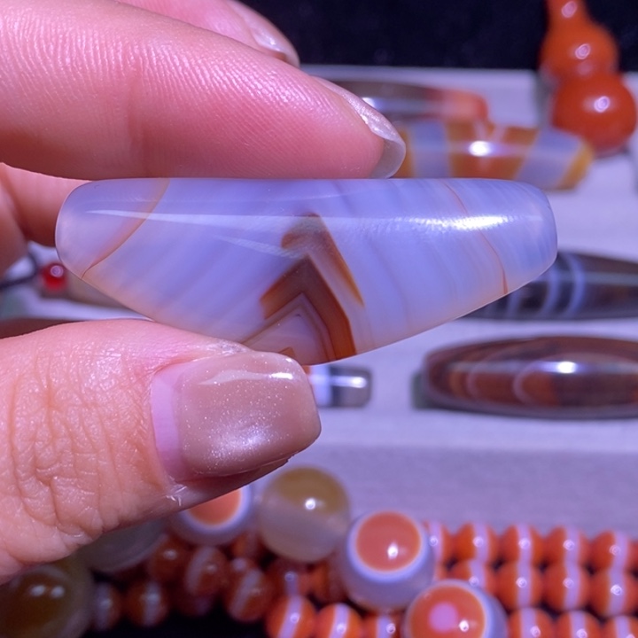 玛瑙/玉髓未镶嵌颈饰