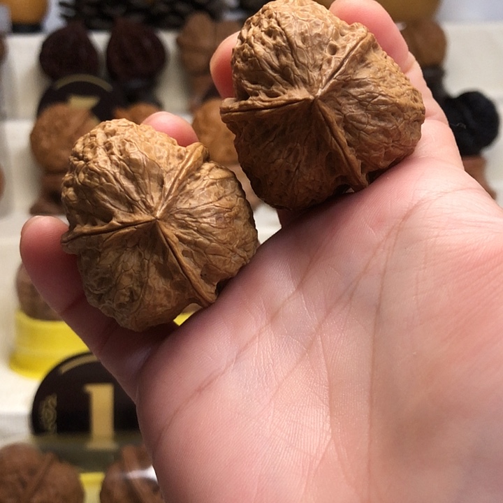 桃核吊坠云南铁核桃