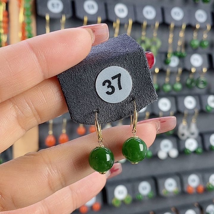 和田玉耳饰18K金镶嵌