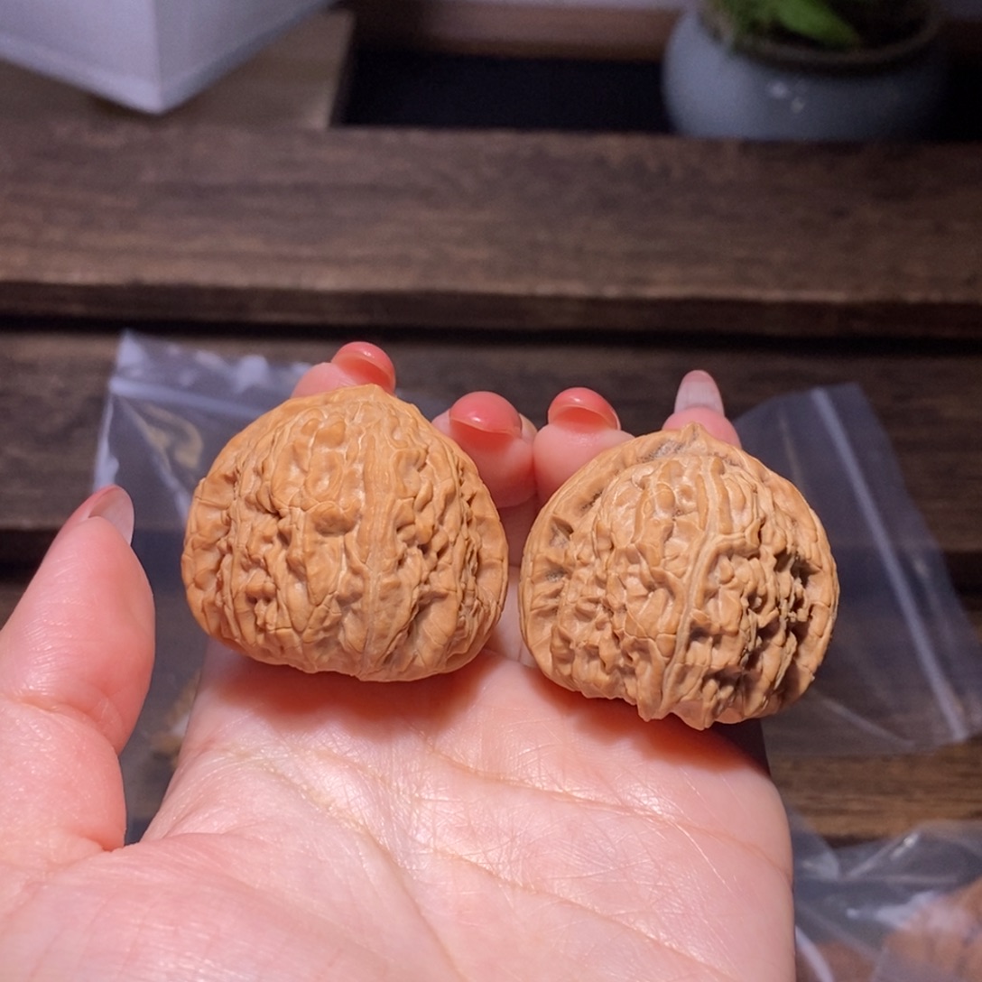 百***.吊坠文玩核桃全品36三角白狮子头