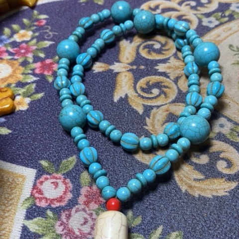 q w er t y ui o p