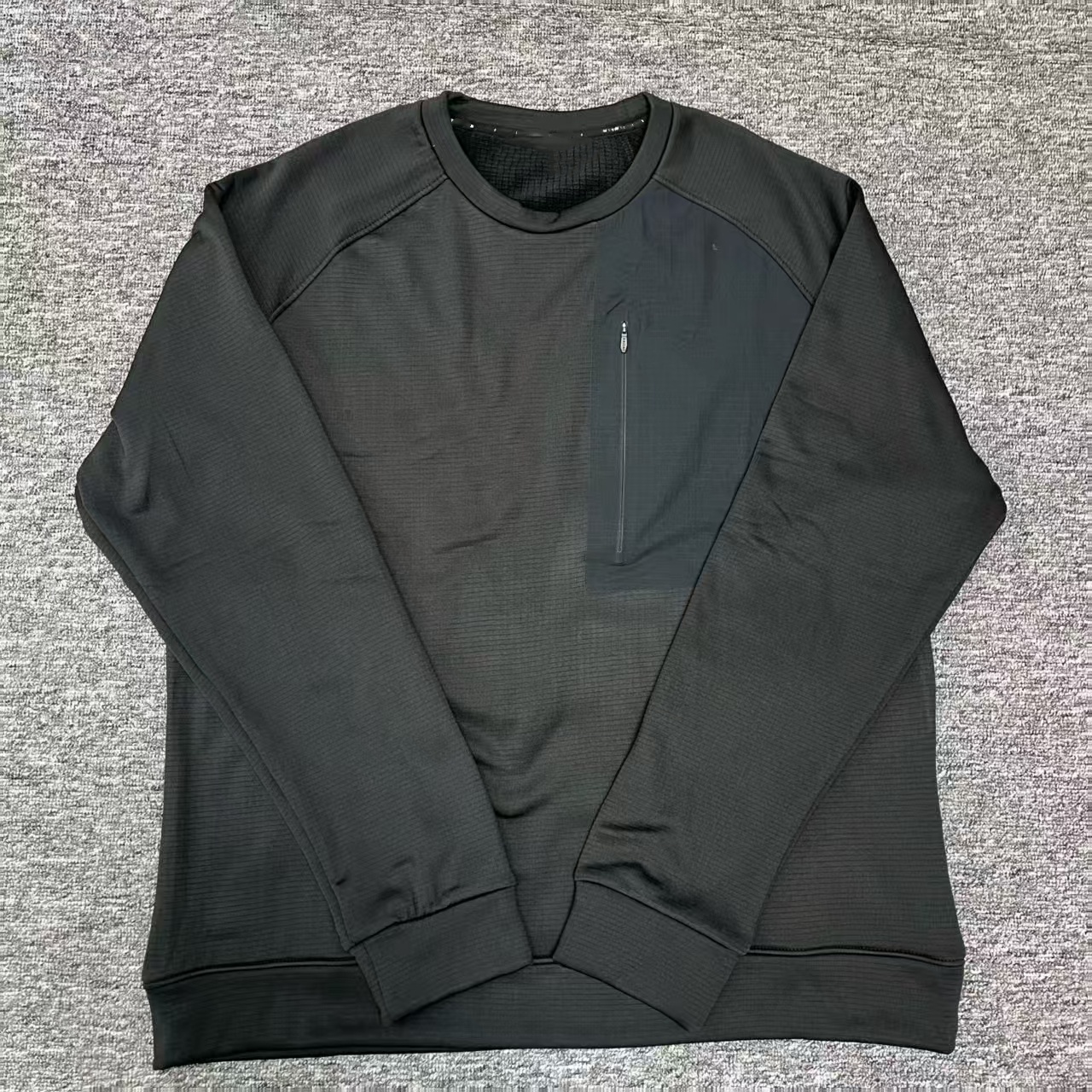 小太阳圆领加绒户外厚款男士长袖