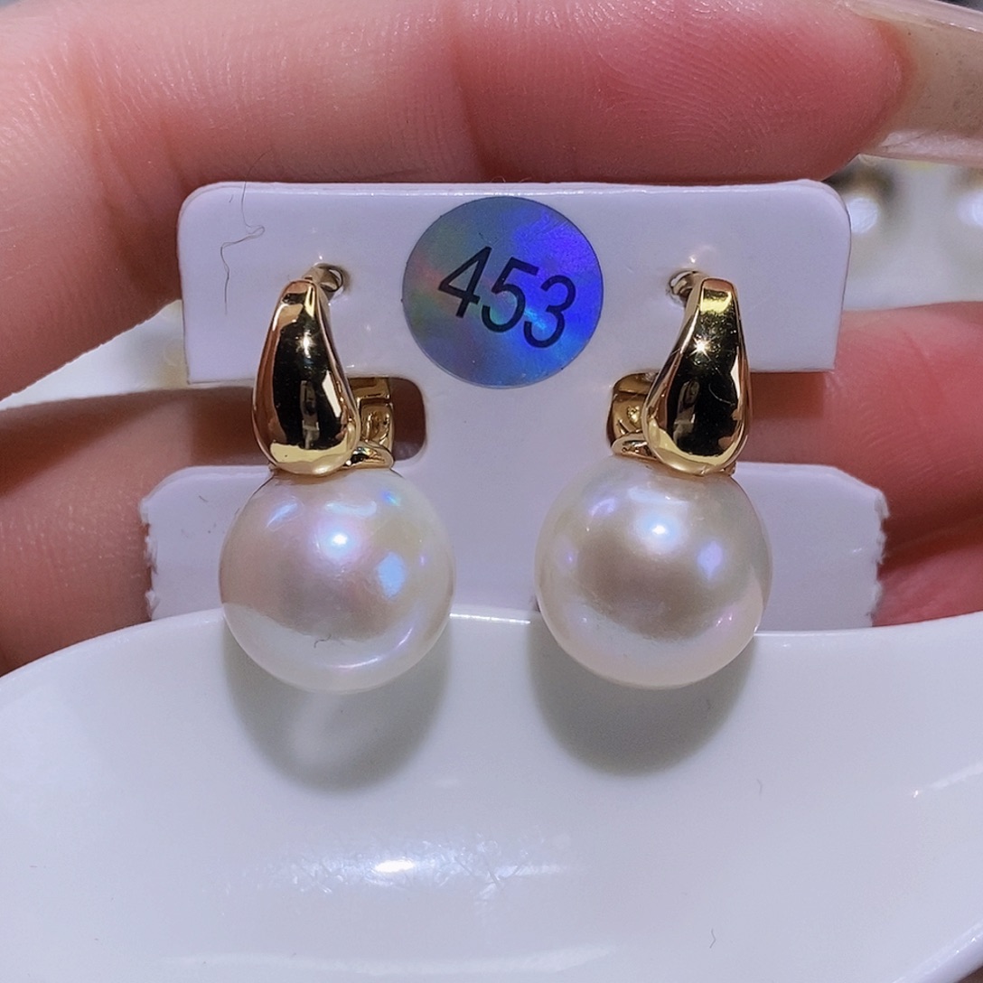 淡水珍珠耳饰未镶嵌