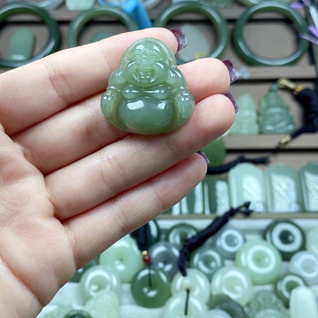 和田玉未镶嵌颈饰佛公30mm