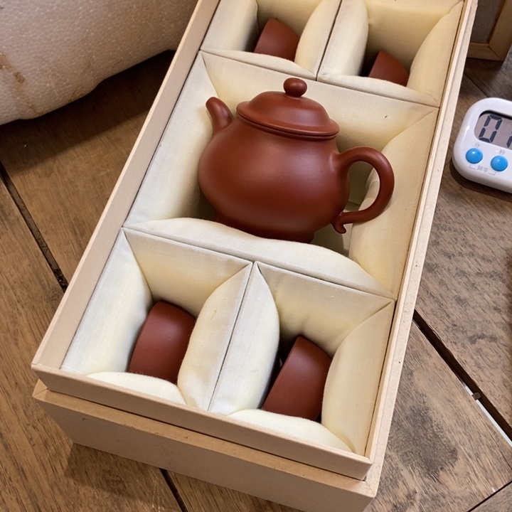 紫砂茶宠明***好雕塑作品