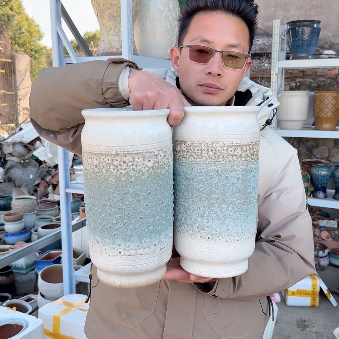 紫砂花盆口15高31（直筒泡泡蓝