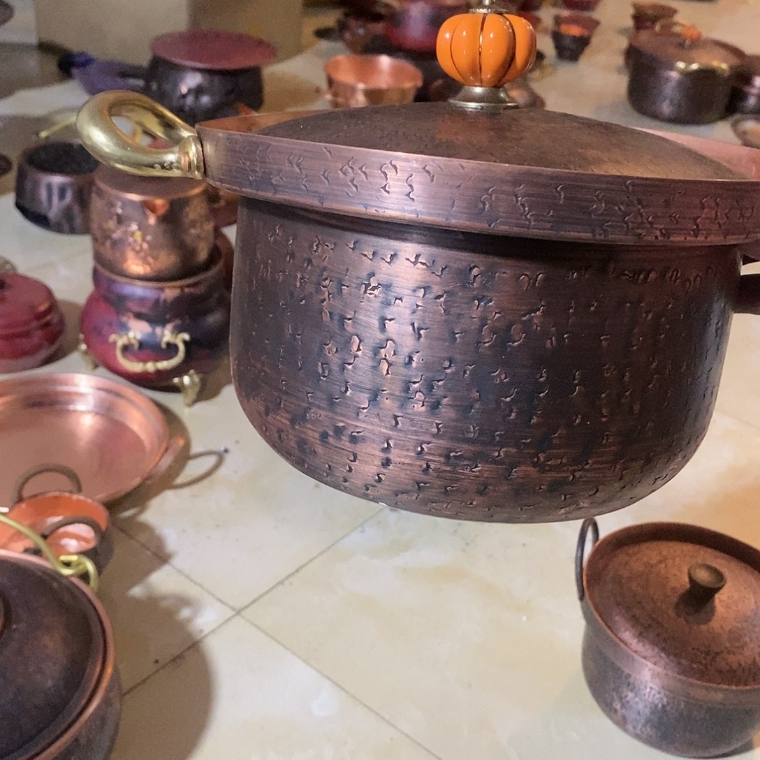 大寿喜锅手工锻打工艺