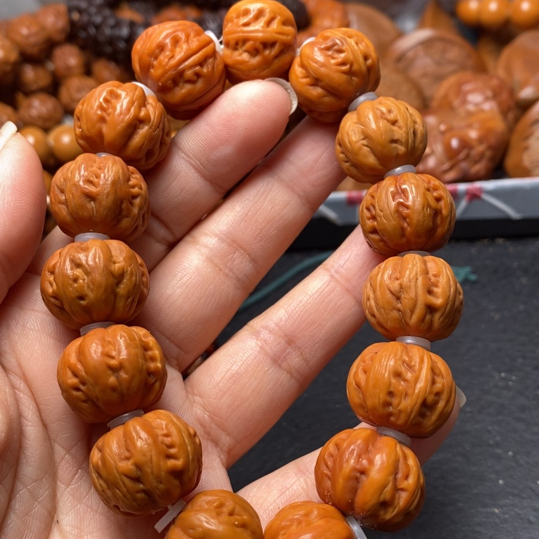 吊坠猴头核桃猴头