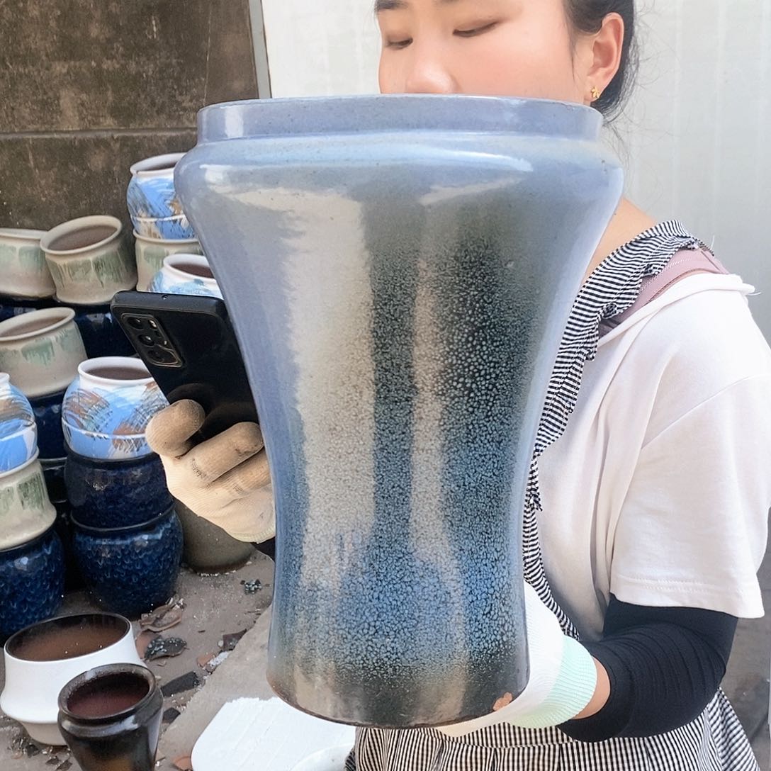 紫砂花盆大瑕疵口18高27