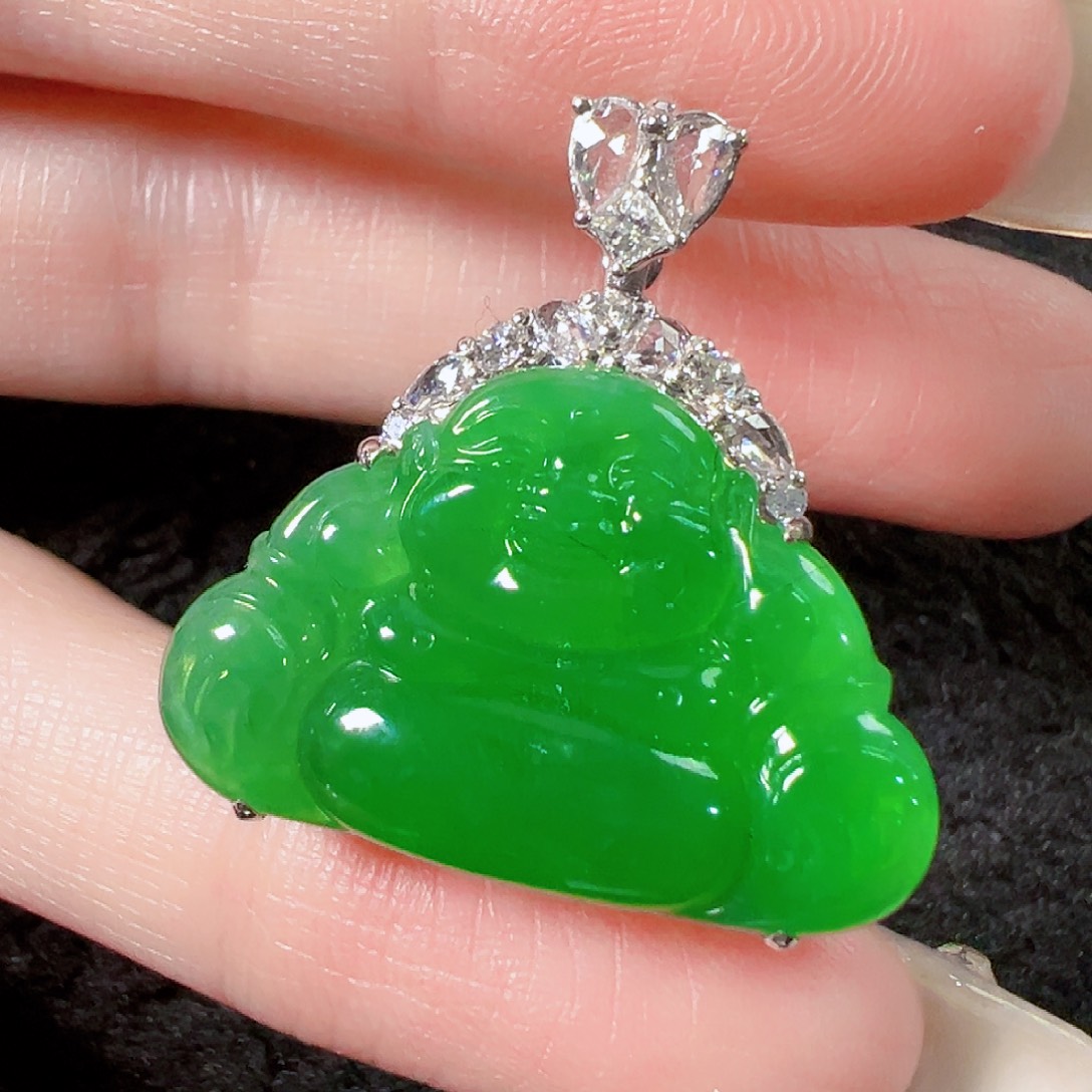 翡翠18K金镶嵌颈饰签收后24小时鉴赏期，过时不退