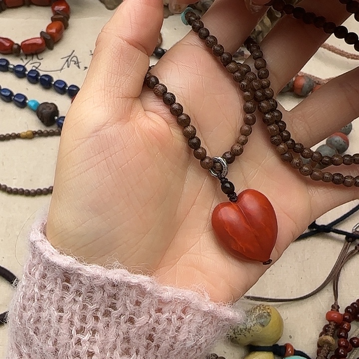 鱼***～南红玛瑙未镶嵌颈饰