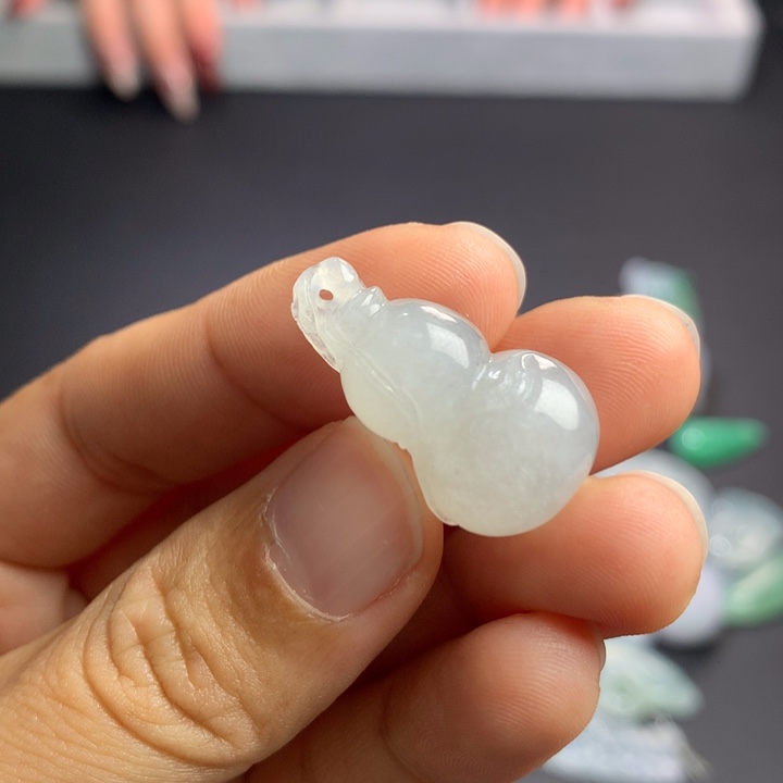 定制翡翠未镶嵌葫芦