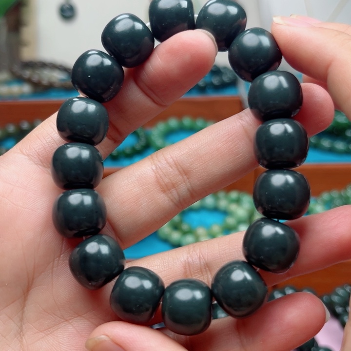 未镶嵌手链和田玉卡14