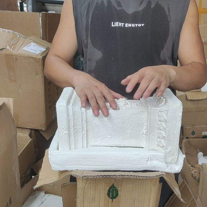 合成树脂氧化镁退货件花朵罗马柱