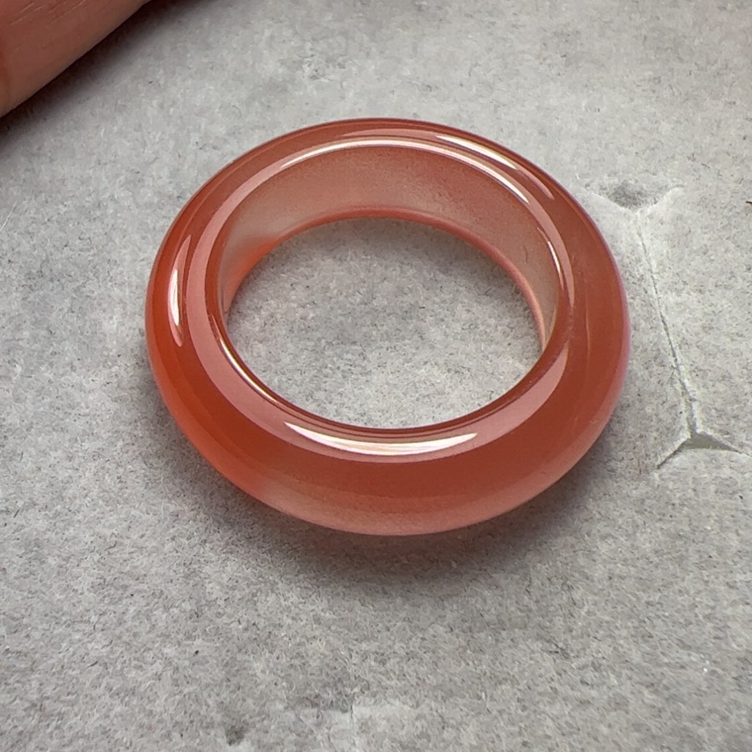 南红玛瑙戒指未镶嵌