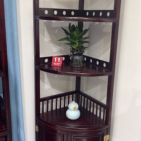 黑酸枝木类家具角柜