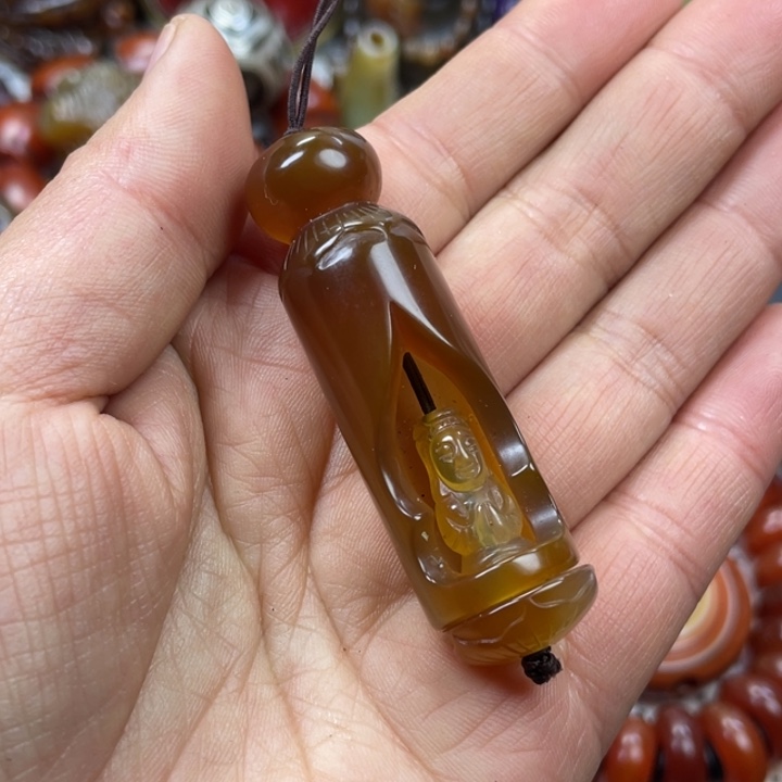 玛瑙/玉髓颈饰未镶嵌