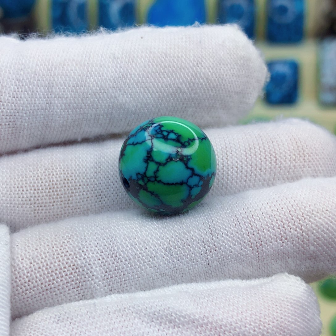 绿松石绿松石未镶嵌