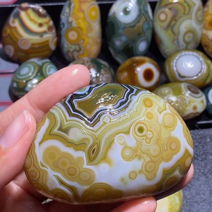 玛瑙/玉髓未镶嵌珠宝半成品223