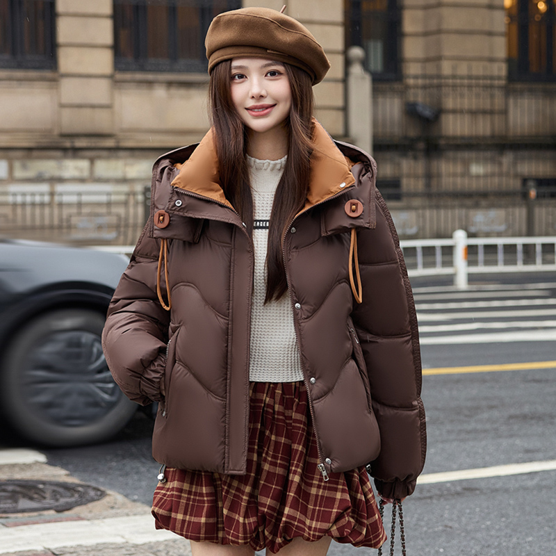 2025冬季新款女士短款连帽棉服时尚韩版加厚保暖小个子面包服外套