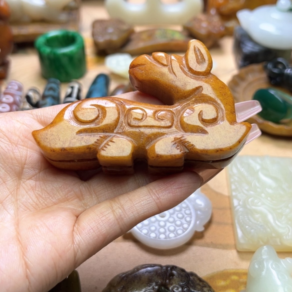 【闪购商品】蛇纹石玉颈饰未镶嵌