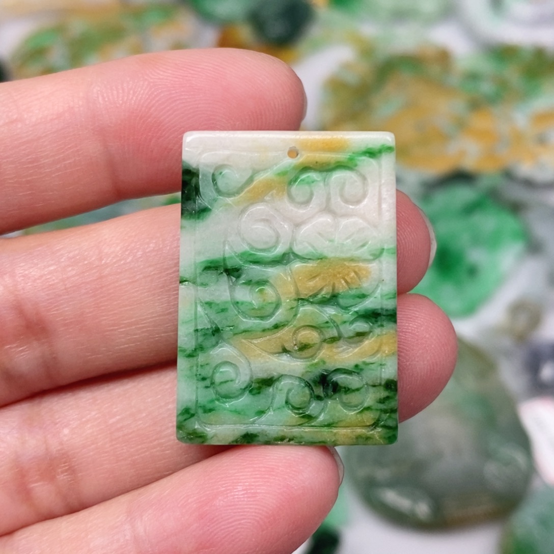 翡翠未镶嵌吊坠(不含链)