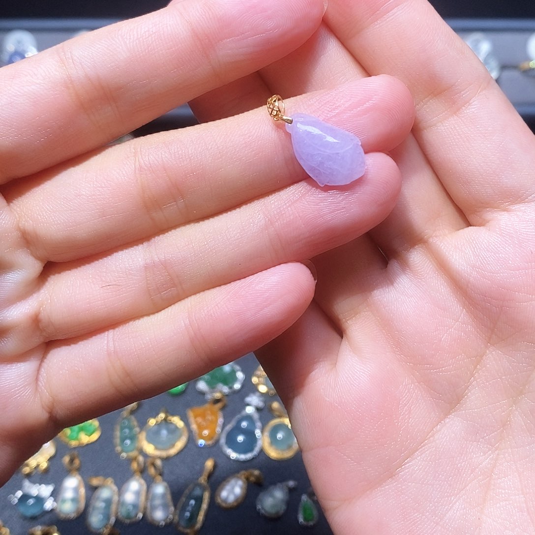 吊坠(不含链)18K金镶嵌翡翠