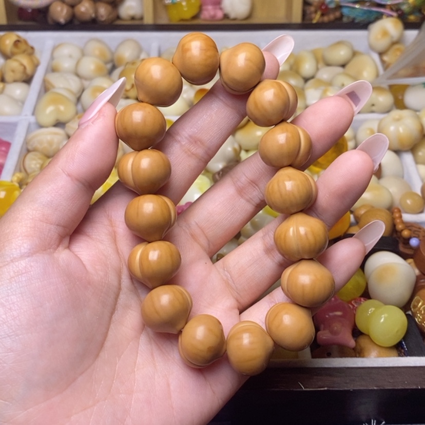 【闪购商品】吊坠猴头核桃.**m光面17