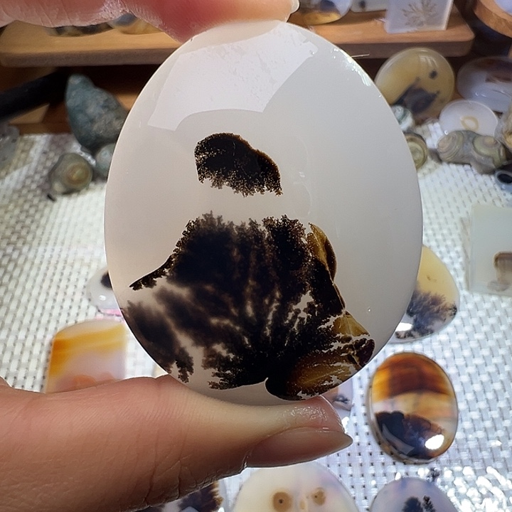 玛瑙/玉髓未镶嵌颈饰