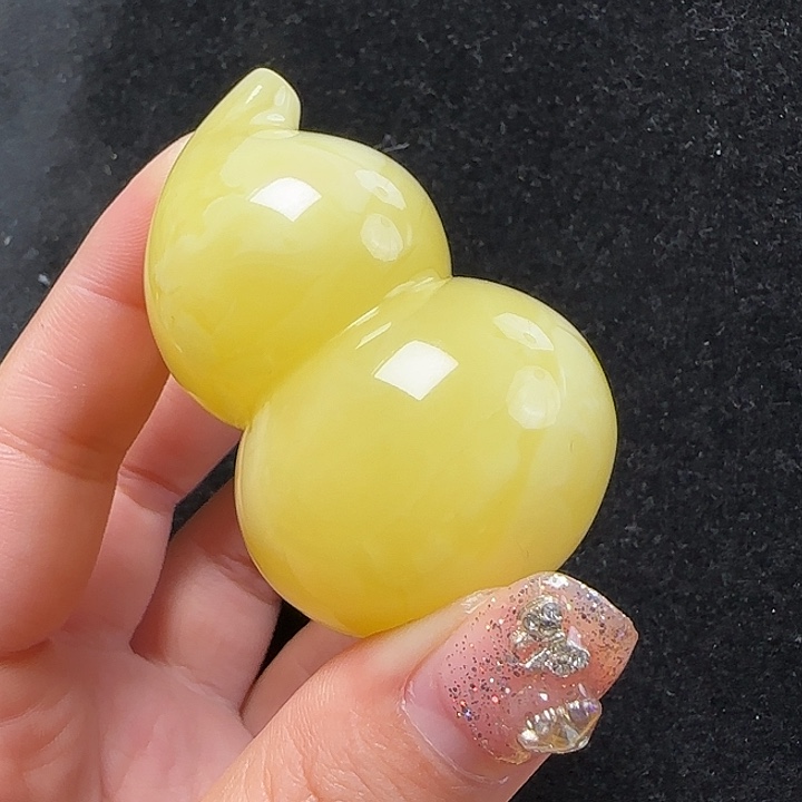 蜜蜡珠宝奇石未镶嵌