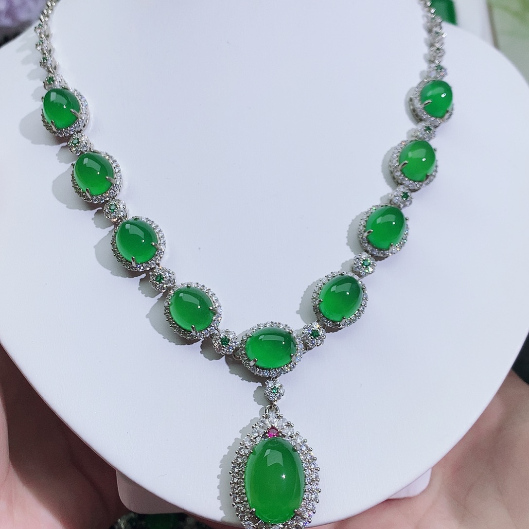 杭***雪玛瑙/玉髓未镶嵌戒指纯天然珠宝玉石正品满钻大项链银